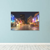Zesde straat in Dusk in het centrum van Austin, Te Canvas Afdruk (Insitu (Houten vloer))