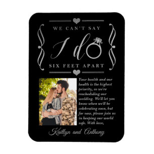 ZesenFeet Apart Wedding Postponement Verandering v Magneet