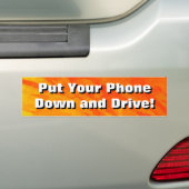 Zet je telefoon neer en rijd! bumpersticker (Op auto)