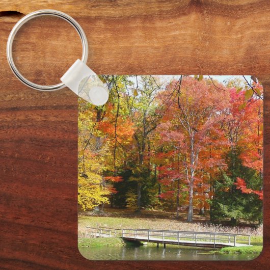 Zeven Herfst Bridge III Autumn Landschap Sleutelhanger (Voorkant)
