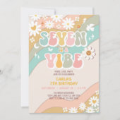 Zeven is een Vibe Groovy Retro 7e verjaardag Kaart (Voorkant)