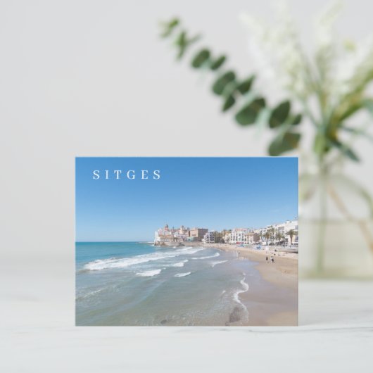 Zicht op het strand van Sitges op ansichtkaart Briefkaart (Staand voorkant)