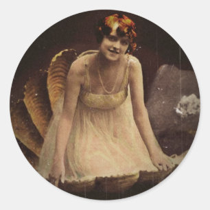 Ziegfeld Actress in een Seashell Ronde Sticker
