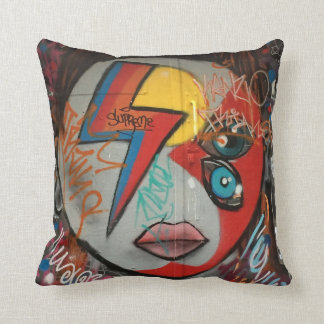 Ziggy Stardust street art. Kussen