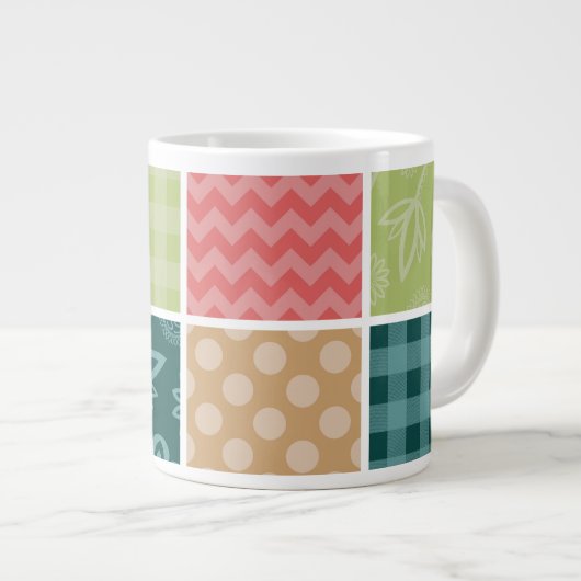 Zigzag, Chevron, Gingham, Polka Dots, Patchwork Extra Grote Beker (Voorkant rechts)