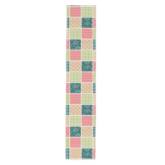 Zigzag, Chevron, Gingham, Polka Dots, Patchwork Medium Tafelloper (Voorkant)