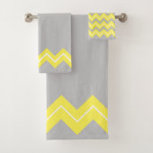 Zigzag jaune sur le gris (En situation)