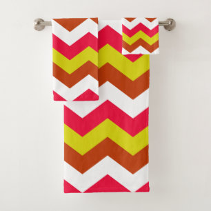 ZIGZAG PATTERN. BAD HANDDOEK