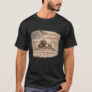 ZIJ DIENDEN WIJ HERDENKEN T-SHIRT
