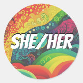  zij/haar, hij/hij, regenboogpriesters ronde sticker (Voorkant)