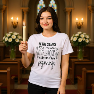 Zijn Genade Fluistert Nieuwe Beginnen Ochtendmedit Tri-Blend Shirt