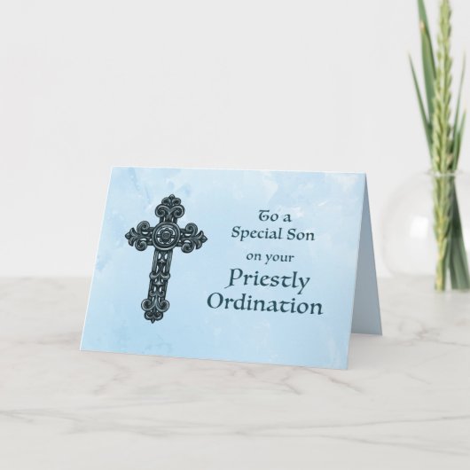 Zijn Priesterwijding Felicitaties Sierlijk Kruis Kaart (Voorkant)