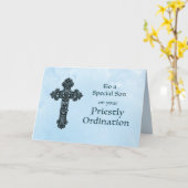 Zijn wijding gefeliciteerd sierkruis kaart (Gele Bloem)