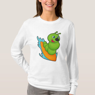Zijpijler als surfer met surfplank t-shirt
