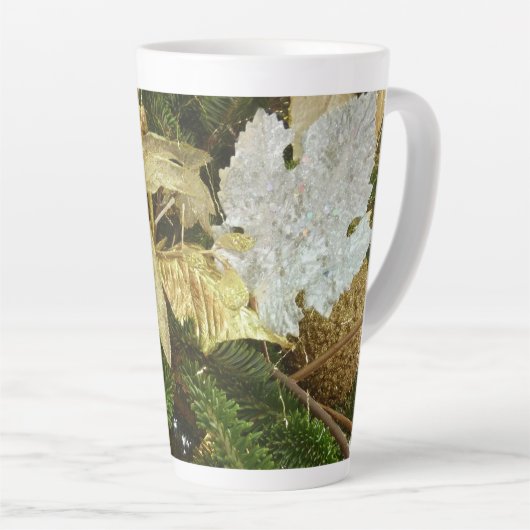 Zilver en gouden kerstboom II-feestdag Latte Mok (Rechterhoek)