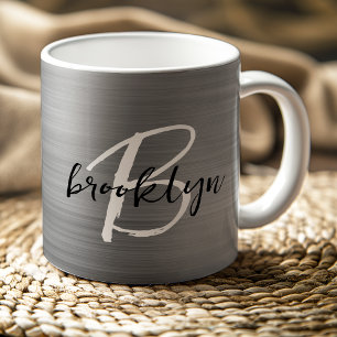 Zilver Geborsteld Metaal Zwart Wit Script Monogram Koffiemok