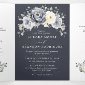 Zilver Grijs Ivoor Bloemige Winter Landelijke Trou Drieluik Aankondiging (Binnenkant midden)