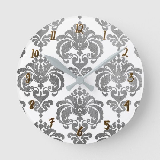 Zilver & White Damask Glam Modern Personalized Ronde Klok (Voorkant)