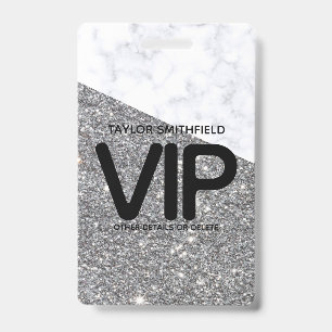 Zilveren Glitter trendy VIP badge met koord custom
