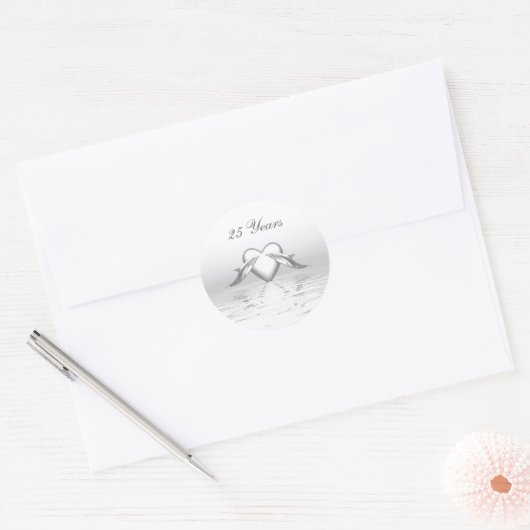 Zilveren Huwelijksjubileum Dolfijnen en Hart Ronde Sticker (Envelop)