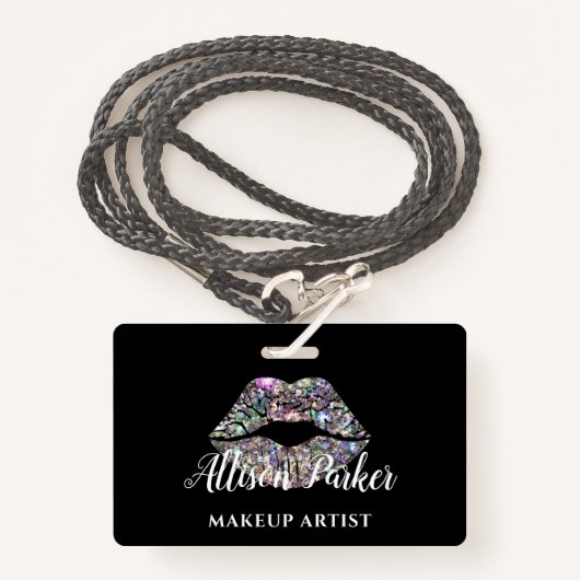 Zilveren MAKE-UP ARTIEST Logo Kiss Naam Badge (Voorkant met draagriem)