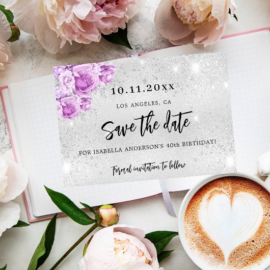 Zilveren roze paarse bloemen Save the Date verjaar Aankondigingskaart