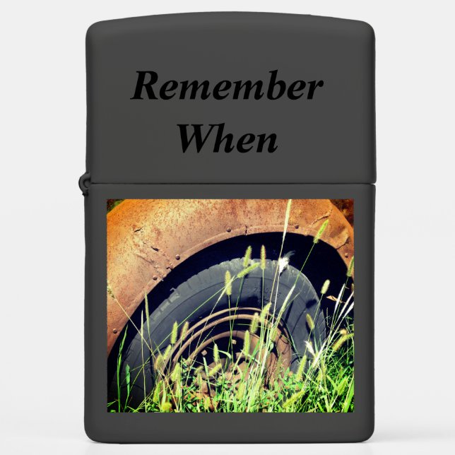 Zippo Lighter met oude Chevy Truck Fender (Voorkant)