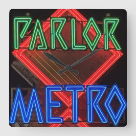 Zitkamer Metro Neonreclame Vierkante Klok