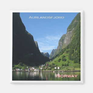 zNO130 AURLANDSFJORD UNDREDAL, van boot, Noorwegen Magneet