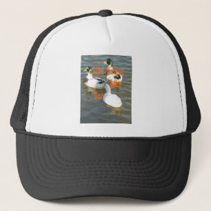 Zoals vader als zoon. trucker pet