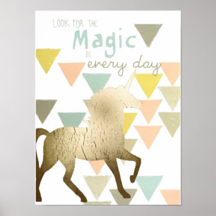 Zoek de Magic Day Gold Unicorn Poster