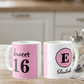 Zoete 16 monogram naam roze koffiemok