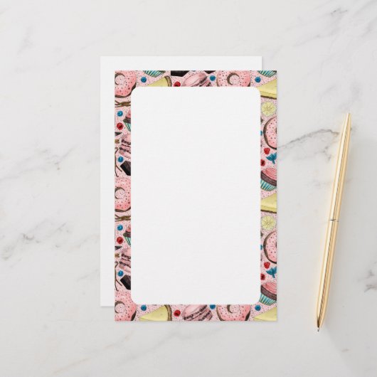Zoete lekkernijen op roze briefpapier (Voorkant / Achterkant in situ)
