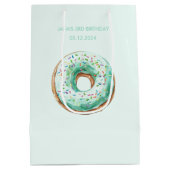 Zoete tijd pastel groene donut verjaardag medium cadeauzakje (Achterkant)