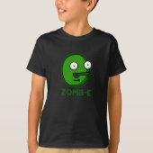 Zomb-E Grappig Halloween Zombie Alfabet Pun T-shirt (Voorkant)