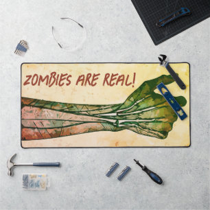 Zombie Hand Bureaumat
