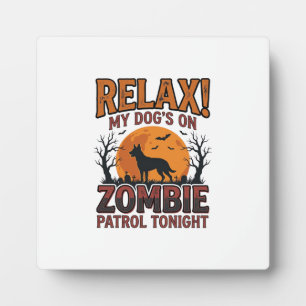 Zombie Hond Patrol Vintage Halloween T-shirt Ontwe Fotoplaat