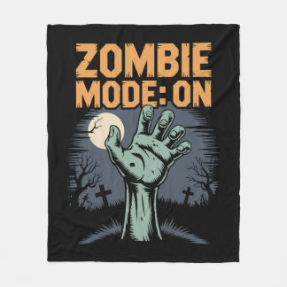 Zombie Mode On Scary Halloween T shirt Fleece Deken