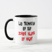 Zombie Slayer Lab-technicus Mok (Links)