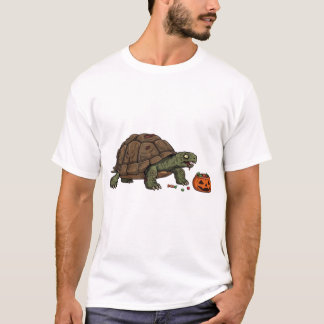 Zombie Turtle Candy Crawl - Griezeld Slow Hallowee T-shirt