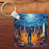 Zombies Rising in Moonlit Graveyard with Pumpkins Sleutelhanger (Voorkant)