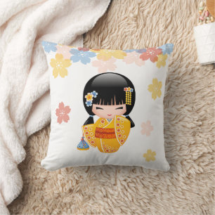 Zomer Kokeshi-pop - Geisha-meisje in gele kimono Kussen