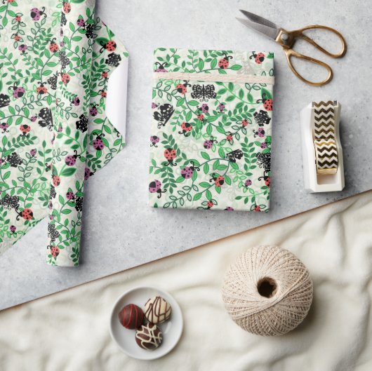 Zomer - Lady Bugs, Vlinders en Bladeren - Roll Cadeaupapier (Crafts)