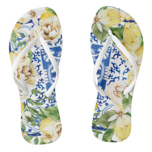 Zomer mediterrane citroen en bloemen teenslippers