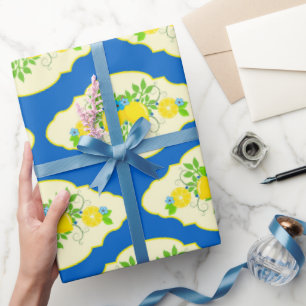 Zomerachtig Blauw en Geel Citroenen Bloempatroon Cadeaupapier