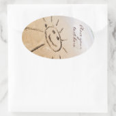 Zon op de strand ovale sticker (Tas)