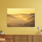 Zonlicht schijnt in de ochtend mist canvas afdruk (Insitu (Woonkamer))