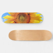 Zonnebloem en bijen op de blauwe hemel - Zomer Joy Skateboard (Horizontaal)