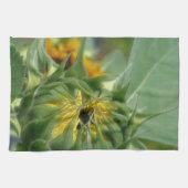 Zonnebloem ontvouwt bloem theedoek (Horizontaal)
