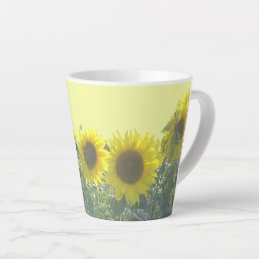 Zonnebloemen. BC Yellow Latte-Mok Latte Mok (Rechterhoek)